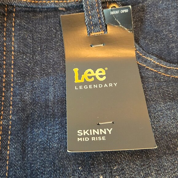 LEE Women's Legendary Mid Rise Skinny Jean Sz 16 Short  Dark Strides - Picture 12 of 12